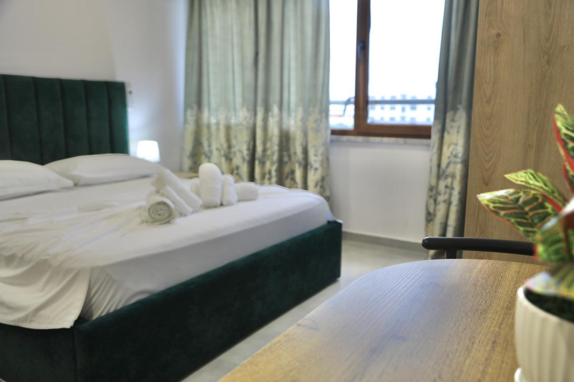 Sea View Apartments Голем Экстерьер фото
